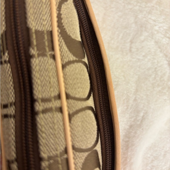 Coach Tan & Brown Signature Belt Bag w/ Leather Trim x Dust-bag & Box - Picture 6 of 14